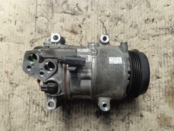 COMPRESSEUR DE CLIMATISATION MERCEDES - Vue 1